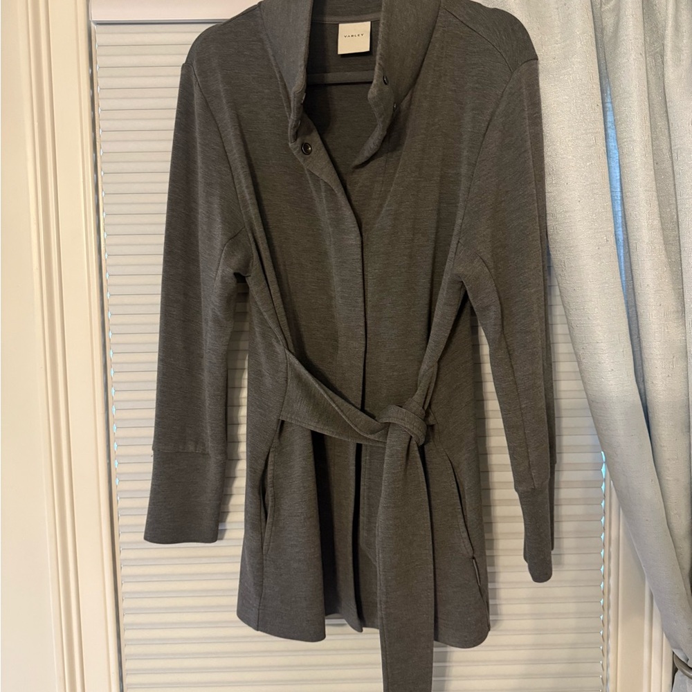 Varley Gray Women's Cape Jacket